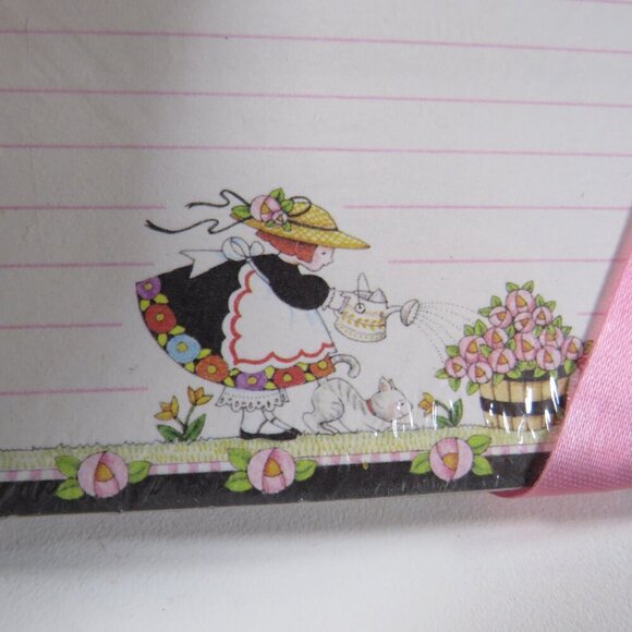 Mary Engelbreit Note Pad with Magnet & Ergonomic Ink Pen Studio 18 - Picture 5 of 8